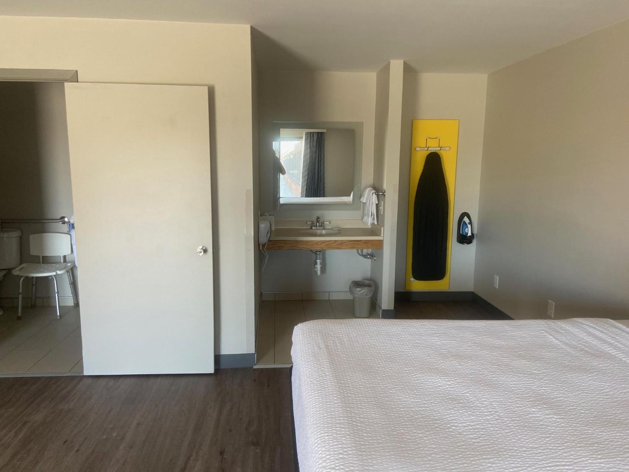 Hotel Days By Wyndham